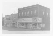 603 S BROADWAY ST, a Commercial Vernacular large retail building, built in Menomonie, Wisconsin in 1905.