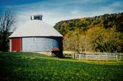 11314 COUNTY HIGHWAY P, a centric barn, built in Clinton, Wisconsin in 1914.