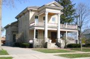 1662 DOTY ST, a Italianate house, built in Oshkosh, Wisconsin in 1879.