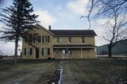 642 Fritz Road, a Gabled Ell house, built in Montrose, Wisconsin in 1868.