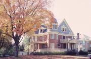 315 W MAIN ST, a Queen Anne house, built in Platteville, Wisconsin in 1909.