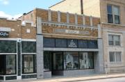 907 OREGON ST 907 OREGON ST, a Art Deco small retail building, built in Oshkosh, Wisconsin in 1927.