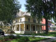 408 S WASHINGTON ST, a Colonial Revival/Georgian Revival house, built in Watertown, Wisconsin in 1900.