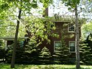 102 S ONEIDA ST, a American Foursquare house, built in Green Bay, Wisconsin in 1917.