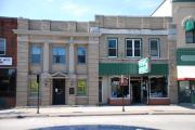 375 MAIN AVE, a Commercial Vernacular small retail building, built in De Pere, Wisconsin in .