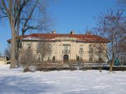 5270 N LAKE DR, a Mediterranean Revival house, built in Whitefish Bay, Wisconsin in 1915.