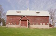 18002 W COUNTY HIGHWAY C, a Astylistic Utilitarian Building barn, built in Union, Wisconsin in 1915.