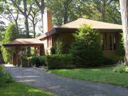 998 E CIRCLE DR, a Prairie School house, built in Whitefish Bay, Wisconsin in 1923.