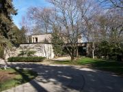 4668 N LAKE DR, a Post-Modern house, built in Whitefish Bay, Wisconsin in 1971.