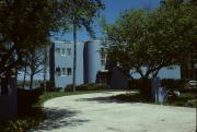 1610 WAUNONA WAY, a International Style house, built in Madison, Wisconsin in 1937.
