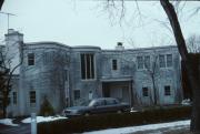 8041 N GRAY LOG LN, a Art/Streamline Moderne house, built in Fox Point, Wisconsin in 1939.