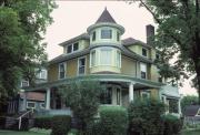 805 CHURCH ST, a Queen Anne house, built in Beloit, Wisconsin in 1905.