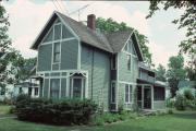 931 BLUFF ST, a Queen Anne house, built in Beloit, Wisconsin in 1890.