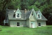 COUNTY HIGHWAY VV (NELSON DEWEY STATE PARK), a Early Gothic Revival root cellar, built in Cassville, Wisconsin in 1860.