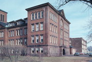 1000 ELLIS AVE 1000 ELLIS AVE, a Neoclassical/Beaux Arts school – elem/middle/jr high/high, built in Ashland, Wisconsin in 1904.