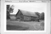 E 3960 KRON-DAHLIN, a Astylistic Utilitarian Building barn, built in La Pointe, Wisconsin in 1910.