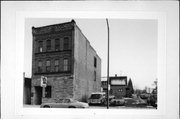 720 W 2ND ST (aka MAIN ST W), a Commercial Vernacular apartment/condominium, built in Ashland, Wisconsin in 1888.