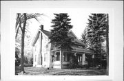 823 CHAPPLE AVE, a Craftsman house, built in Ashland, Wisconsin in 1911.