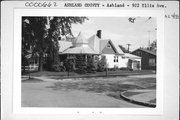 922 ELLIS AVE, a Queen Anne house, built in Ashland, Wisconsin in 1902.
