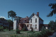 639 N BROADWAY ST, a Queen Anne house, built in De Pere, Wisconsin in 1895.