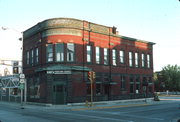 1252 MAIN ST, a Commercial Vernacular bank/financial institution, built in Green Bay, Wisconsin in 1903.