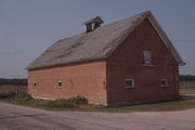 5121 GRAVEL PIT RD, a Astylistic Utilitarian Building Agricultural - outbuilding, built in Green Bay, Wisconsin in 1885.