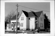 6816 DICKENSON RD, a Queen Anne house, built in Morrison, Wisconsin in 1900.