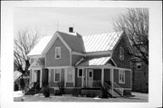 3726 WAYSIDE RD, a Queen Anne house, built in Morrison, Wisconsin in 1900.