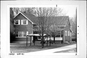 14931 US HIGHWAY 41, a Gabled Ell house, built in Suamico, Wisconsin in 1920.