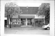 351-353 MAIN AVE, a Twentieth Century Commercial retail building, built in De Pere, Wisconsin in .