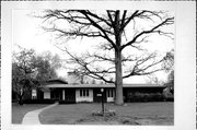 867 W ST FRANCIS RD, a Contemporary house, built in De Pere, Wisconsin in 1957.