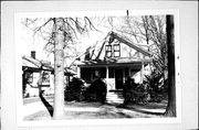 309 14TH AVE, a Front Gabled house, built in Green Bay, Wisconsin in .