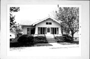 127 N ASHLAND AVE, a Bungalow house, built in Green Bay, Wisconsin in 1915.