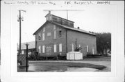 215 BERGER ST, a Astylistic Utilitarian Building industrial bldg/manufacturing facility, built in Green Bay, Wisconsin in 1901.
