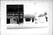 321 N BROADWAY, a Commercial Vernacular small retail building, built in Green Bay, Wisconsin in .