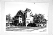 803 N BROADWAY, a Queen Anne house, built in Green Bay, Wisconsin in 1893.