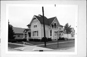 700 - 702 CHERRY ST, a Queen Anne house, built in Green Bay, Wisconsin in 1895.