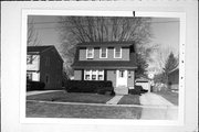 1126 S CLAY ST, a Dutch Colonial Revival house, built in Green Bay, Wisconsin in 1925.