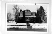 1916 DECKNER AVE, a American Foursquare house, built in Green Bay, Wisconsin in 1925.