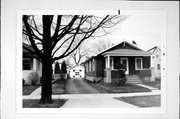 1000 HOWARD ST 1000 HOWARD ST, a Bungalow house, built in Green Bay, Wisconsin in .