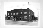 1242-1250 E MASON ST, a Commercial Vernacular large retail building, built in Green Bay, Wisconsin in 1923.