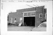 1337 1/2 E MASON ST, a Astylistic Utilitarian Building industrial building, built in Green Bay, Wisconsin in 1923.