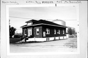 924 MCDONALD ST, a Astylistic Utilitarian Building small office building, built in Green Bay, Wisconsin in 1929.