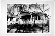 612 MELROSE AVE, a Bungalow house, built in Green Bay, Wisconsin in 1925.