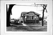 200 OAK ST, a Bungalow house, built in Green Bay, Wisconsin in 1922.