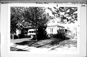 126 N OAKLAND AVE, a Craftsman house, built in Green Bay, Wisconsin in 1921.