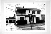 1003-1009 REED ST, a Colonial Revival/Georgian Revival apartment/condominium, built in Green Bay, Wisconsin in 1940.