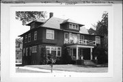 830 SHAWANO AVE, a Prairie School house, built in Green Bay, Wisconsin in 1915.