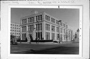 435 E WALNUT ST, a Late Gothic Revival small office building, built in Green Bay, Wisconsin in 1924.