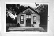 N7526 Lower Cliff Rd (AKA HIGH CLIFF STATE PARK (LOWER CLIFF RD, NE SIDE, .25 MI. SE OF STATE PARK RD)), a Gabled Ell museum/gallery, built in Harrison, Wisconsin in 1890.